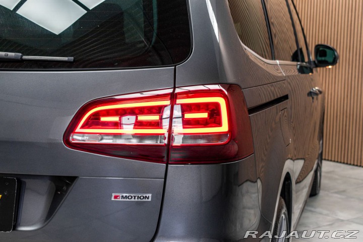 Volkswagen Sharan 2.0 TDI 4x4*DSG*TAŽNÉ*WEB 2021