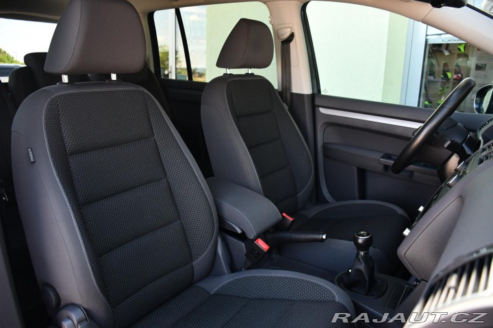Volkswagen Touran 1.6TDi 77kW TAŽNÉ 2011