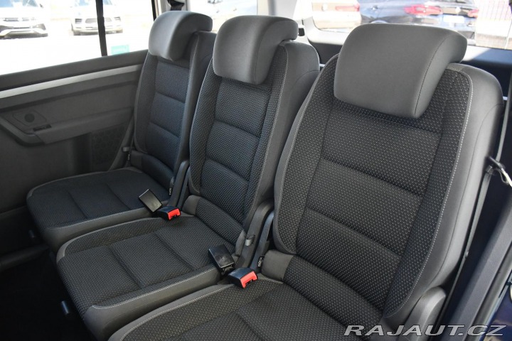 Volkswagen Touran 1.6TDi 77kW TAŽNÉ 2011
