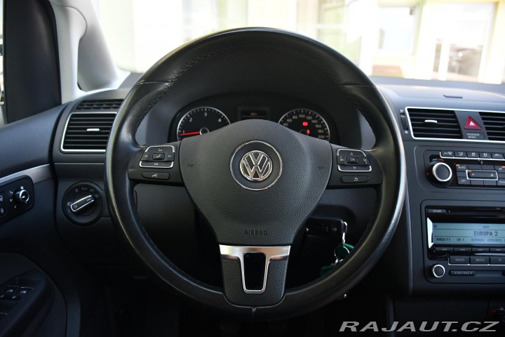 Volkswagen Touran 1.6TDi 77kW TAŽNÉ 2011