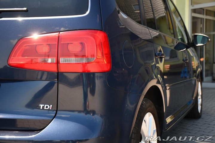 Volkswagen Touran 1.6TDi 77kW TAŽNÉ 2011