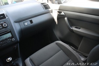Volkswagen Touran 1,6 TDI 2011