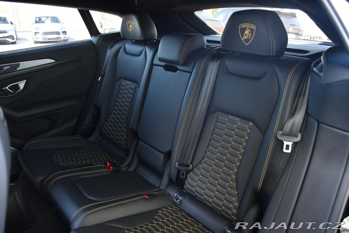 Lamborghini Urus 4.0 V8 ZÁRUKA 2022