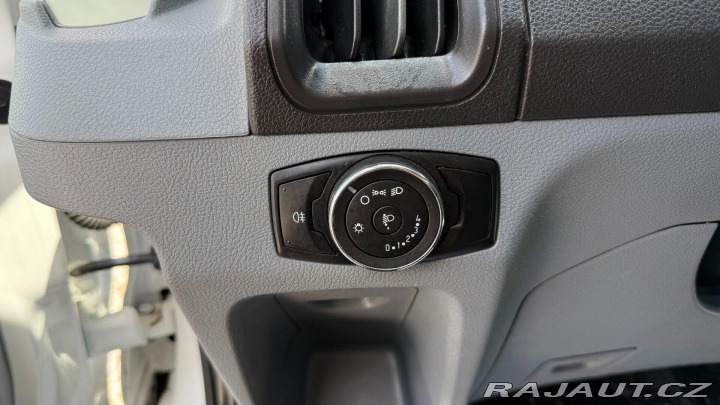Ford Transit Courier 2.0TDCi 77kW *L3*9míst* 2018