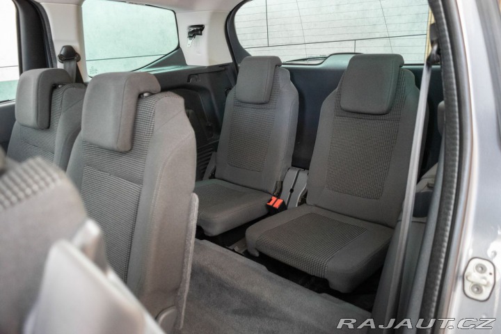 Peugeot 5008 2.0 HDI *REZERVACE* 2016