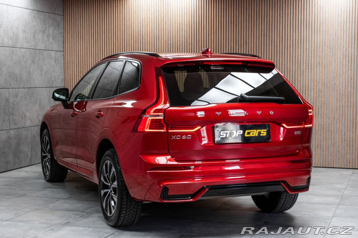 Volvo XC60 B5 184kW DARK PLUS*DPH*ČR 2023