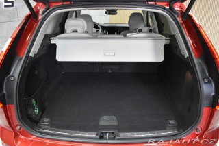 Volvo XC60 B5 184kW DARK PLUS*DPH*ČR 2023