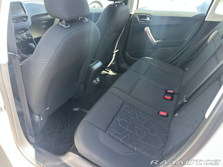 Peugeot 2008 1.2T 60kw 2014