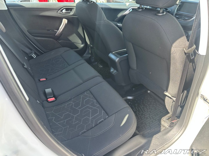 Peugeot 2008 1.2T 60kw 2014
