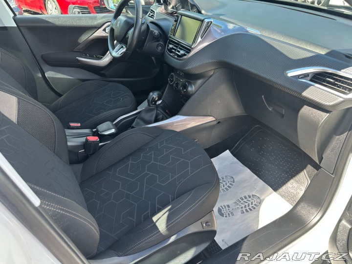 Peugeot 2008 1.2T 60kw 2014