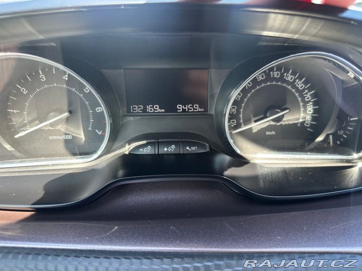 Peugeot 2008 1.2T 60kw 2014