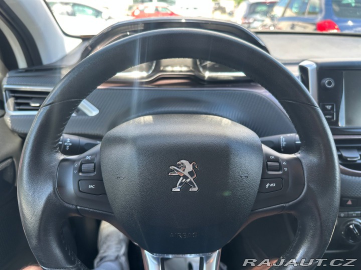 Peugeot 2008 1.2T 60kw 2014