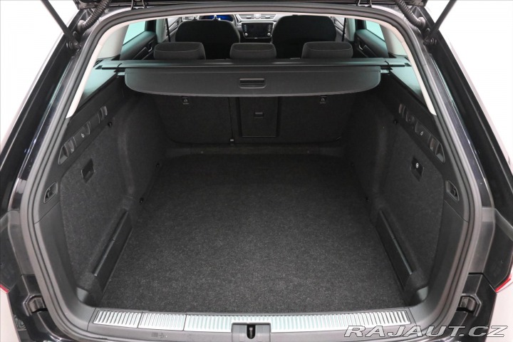 Škoda Superb 1,5 TSI 110 kW DSG Busine 2023