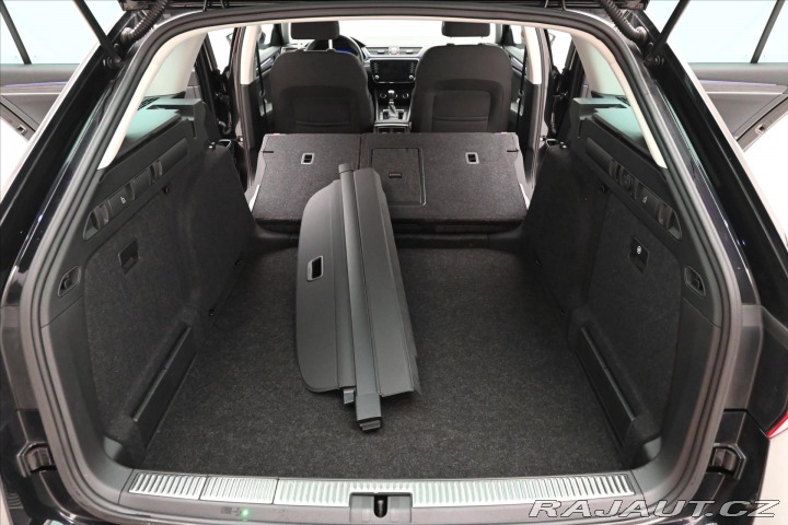 Škoda Superb 1,5 TSI 110 kW DSG Busine 2023
