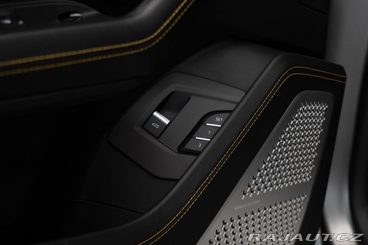 Lamborghini Urus 23/B&O 3D/Pano/Full A 2019