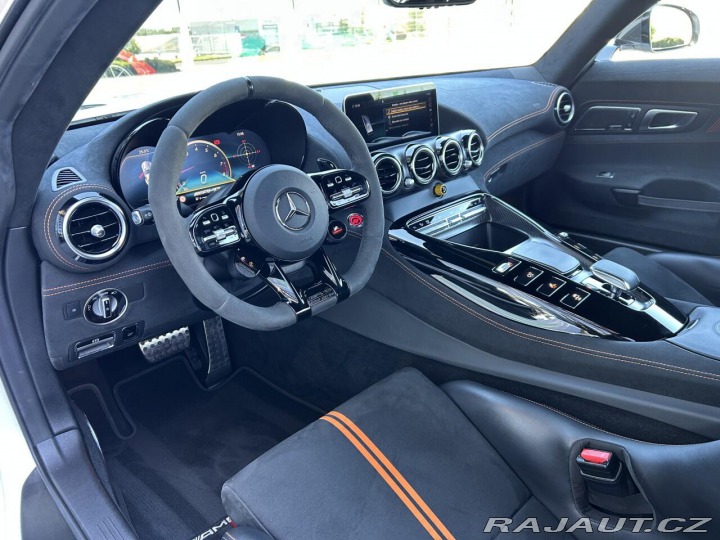 Mercedes-Benz AMG GT Black Series 2020