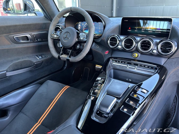 Mercedes-Benz AMG GT Black Series 2020