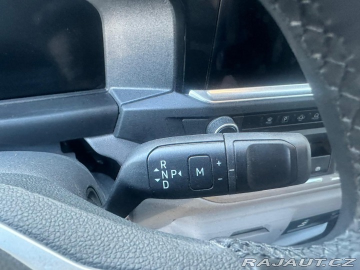 Volkswagen Caravelle 2.0TDi, 110KW, 8. MÍST 2026