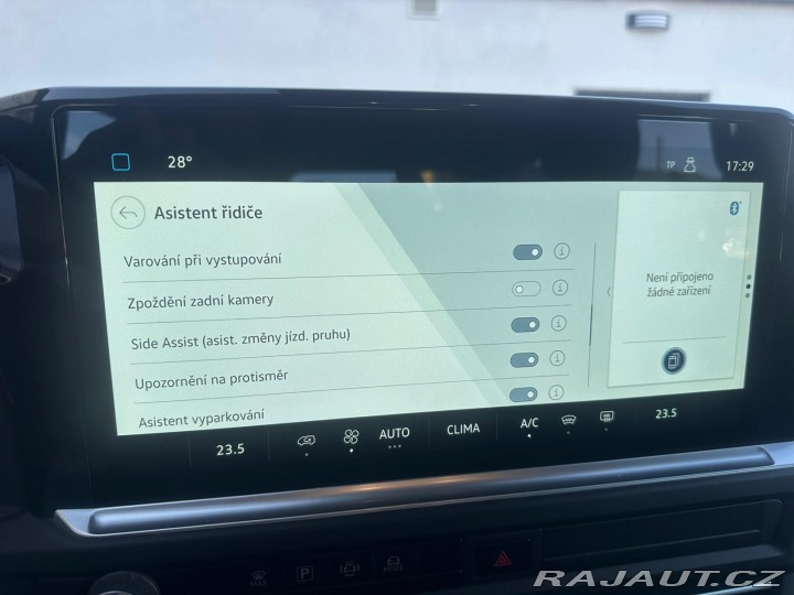 Volkswagen Caravelle 2.0TDi, 110KW, 8. MÍST 2026