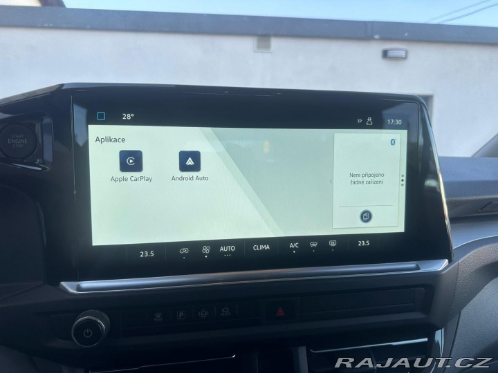 Volkswagen Caravelle 2.0TDi, 110KW, 8. MÍST 2026