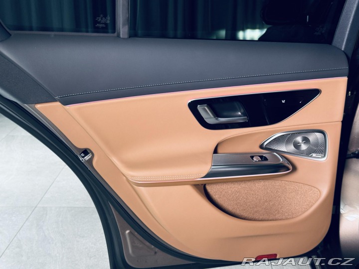 Mercedes-Benz E 220d*AMG*4M*AIR*NAT.NAP*P 2025