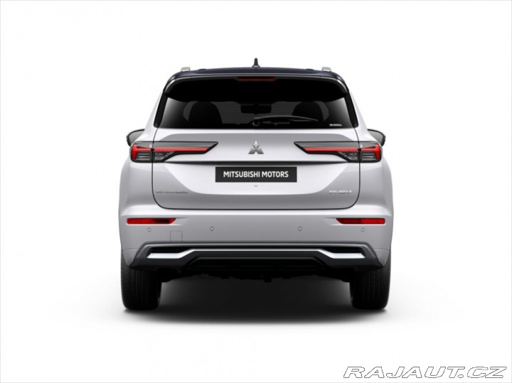 Mitsubishi Outlander 2.4 PHEV_  INSTYLE 2026