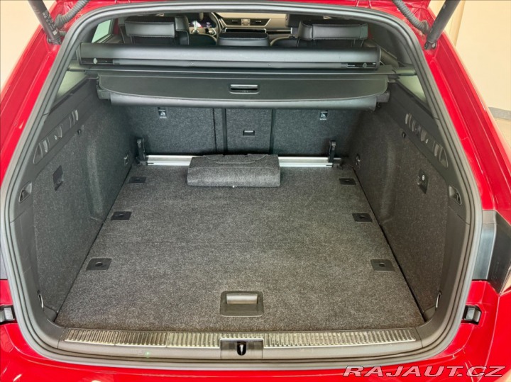 Škoda Superb 2,0 TDI COMBI DSG L&K 2023