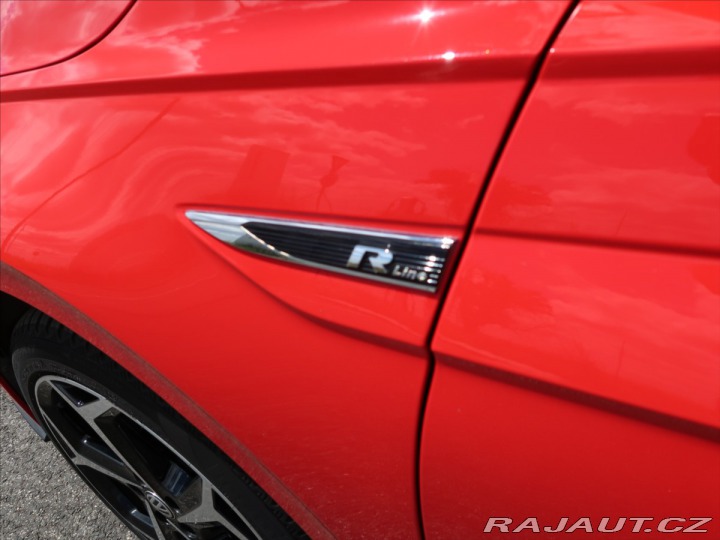 Volkswagen Polo 1,0 TSi DSG R-Line NAVI Č 2018