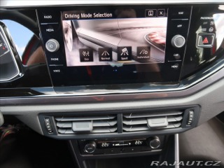 Volkswagen Polo 1,0 TSi DSG R-Line NAVI Č 2018