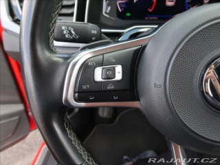Volkswagen Polo 1,0 TSi DSG R-Line NAVI Č 2018