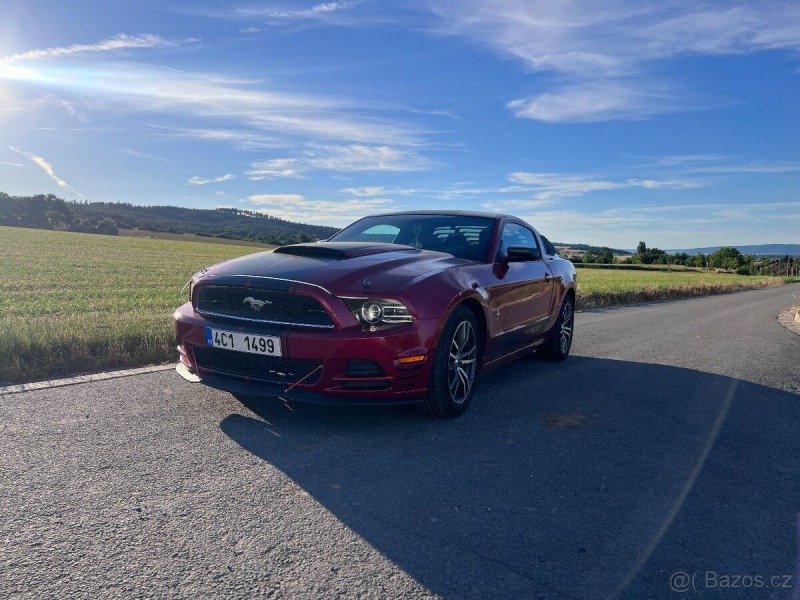 Ford Mustang 3,7 V6, 227 kW, Automat