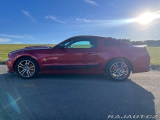 Ford Mustang 3,7   V6, 227 kW, Automat 2013