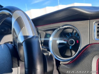Ford Mustang 3,7   V6, 227 kW, Automat 2013