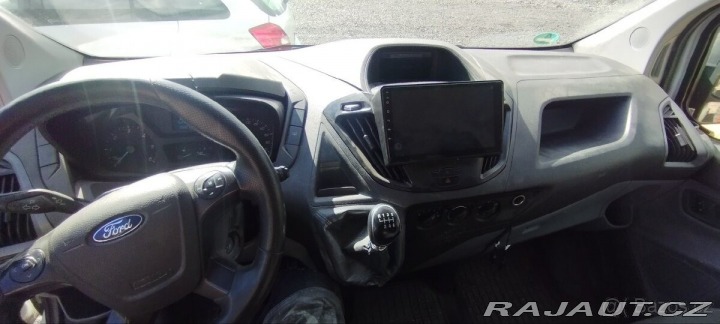 Ford Tourneo Custom 2,2 TDCi – Nová STK 202 2015
