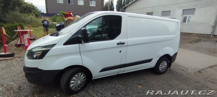 Ford Tourneo Custom 2,2 TDCi – Nová STK 202 2015