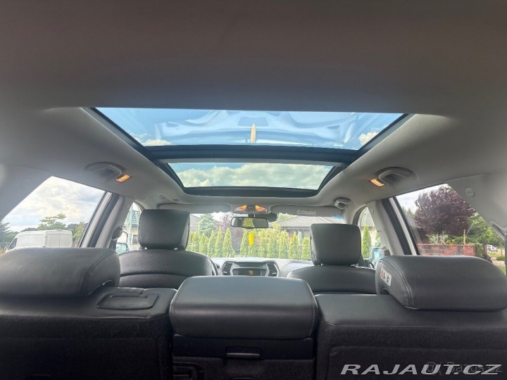 Hyundai Grand Santa Fe 2,2 CRDi 4x4 7míst tažn 2014