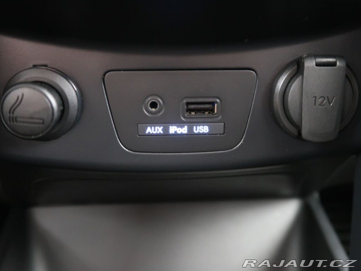 Hyundai i30 ,73kW,Manuál,CZ 2012