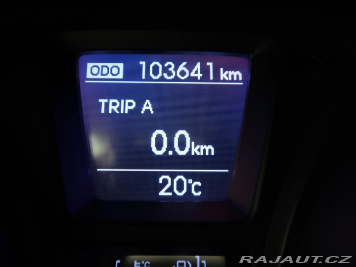 Hyundai i30 ,73kW,Manuál,CZ 2012