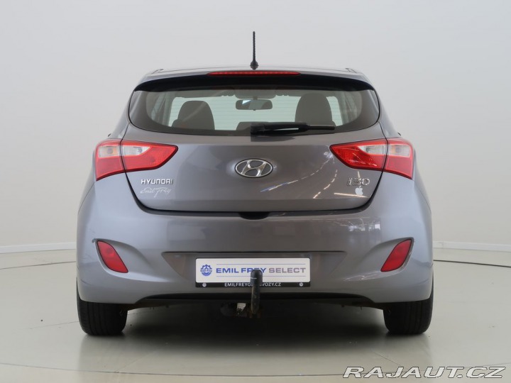 Hyundai i30 ,73kW,Manuál,CZ 2012