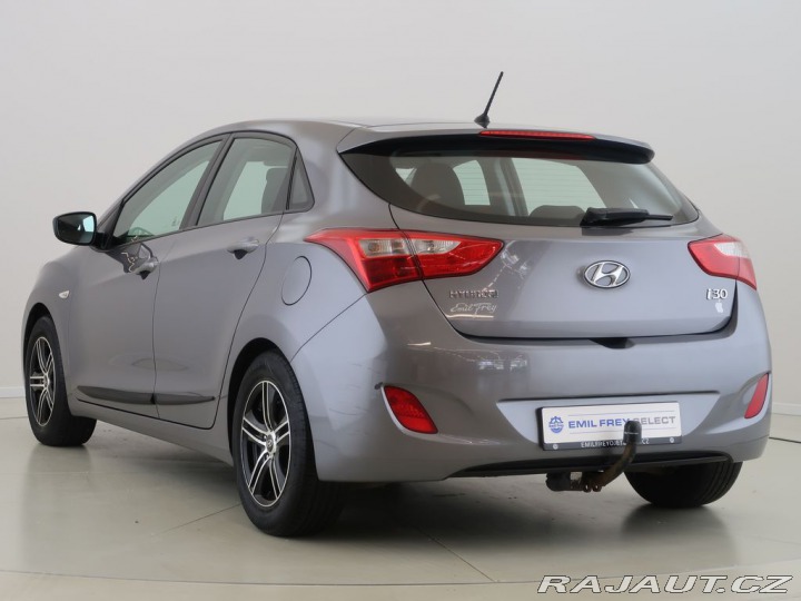 Hyundai i30 ,73kW,Manuál,CZ 2012
