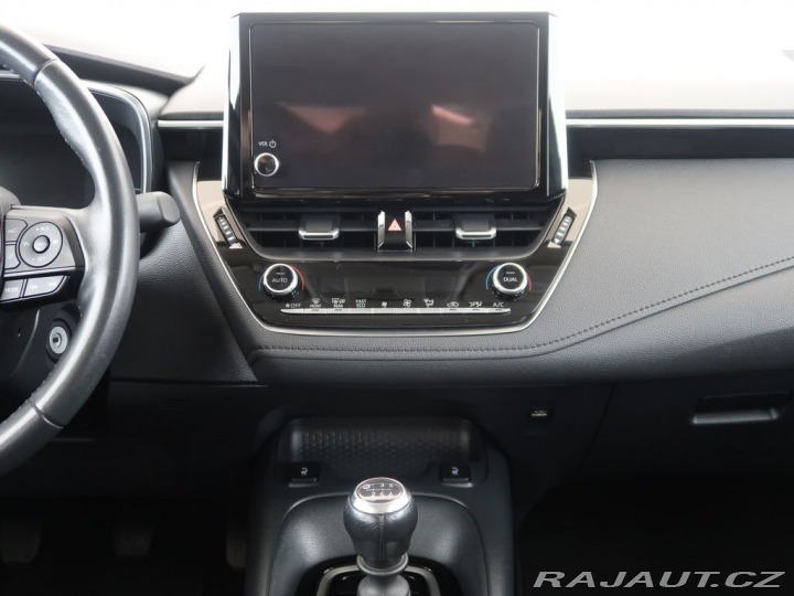 Toyota Corolla 1.5VVT-i,CZ,1Maj,ComfortT 2023