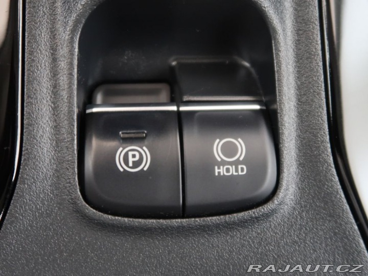 Toyota Corolla 1.5VVT-i,CZ,1Maj,ComfortT 2023