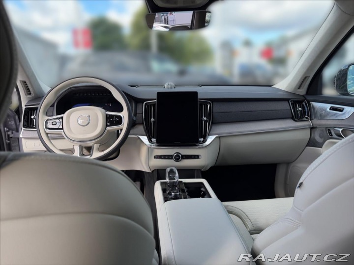 Volvo XC90 2,0 XC90 T8 Ultra Dark 1 2026