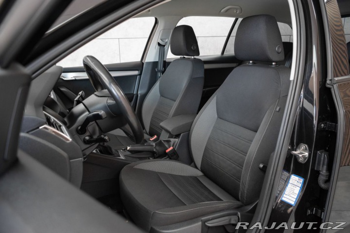 Škoda Octavia 1.6 TDI 85kW DSG*ACC*CAR- 2019