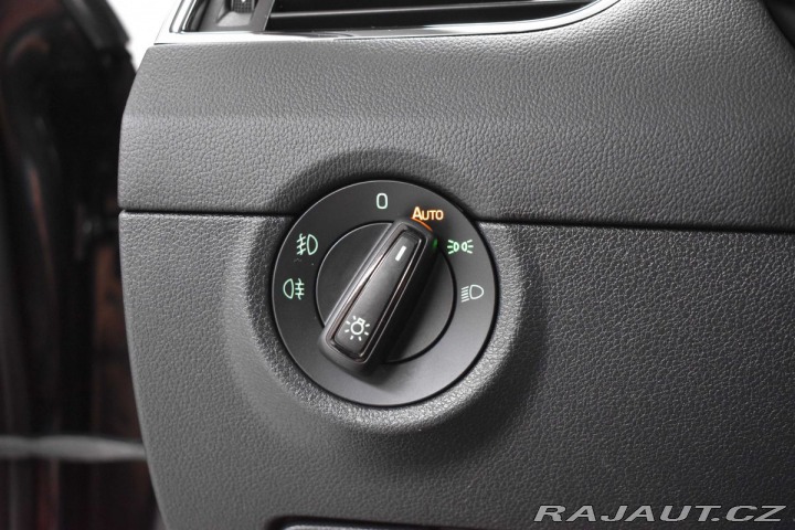 Škoda Octavia 1.6 TDI 85kW DSG*ACC*CAR- 2019