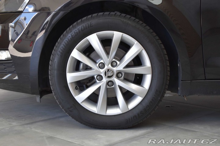 Škoda Octavia 1.6 TDI 85kW DSG*ACC*CAR- 2019