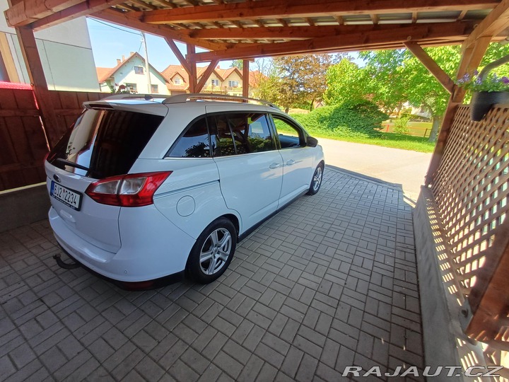Ford Grand C-MAX 2012