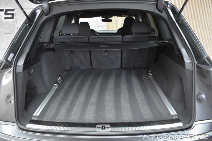 Audi Q7 55 TFSI e *S-LINE*4x4*AIR 2025