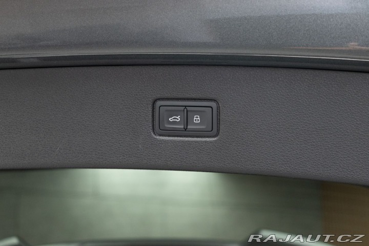 Audi Q7 55TFSI e*S-LINE*AIR*DPH*Z 2025