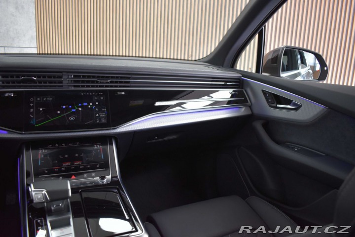 Audi Q7 55TFSI e*S-LINE*AIR*DPH*Z 2025